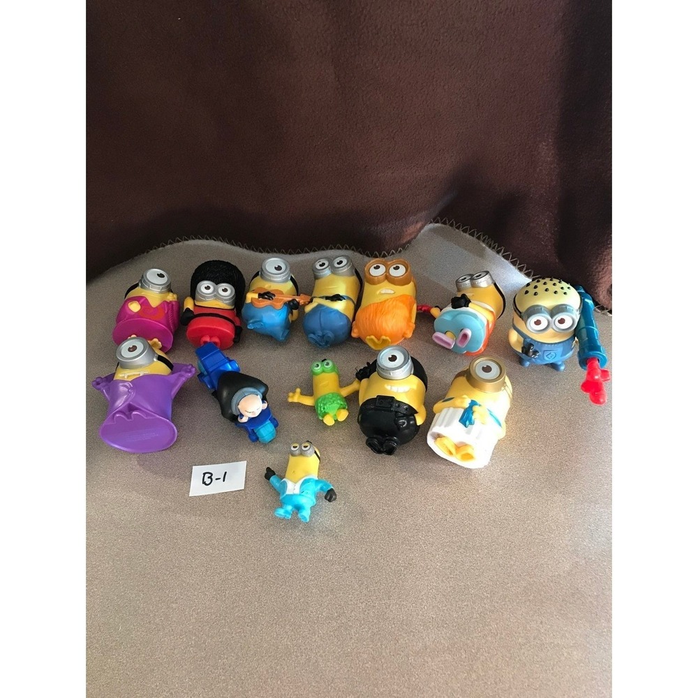 minions mini figures lot of 13 b3